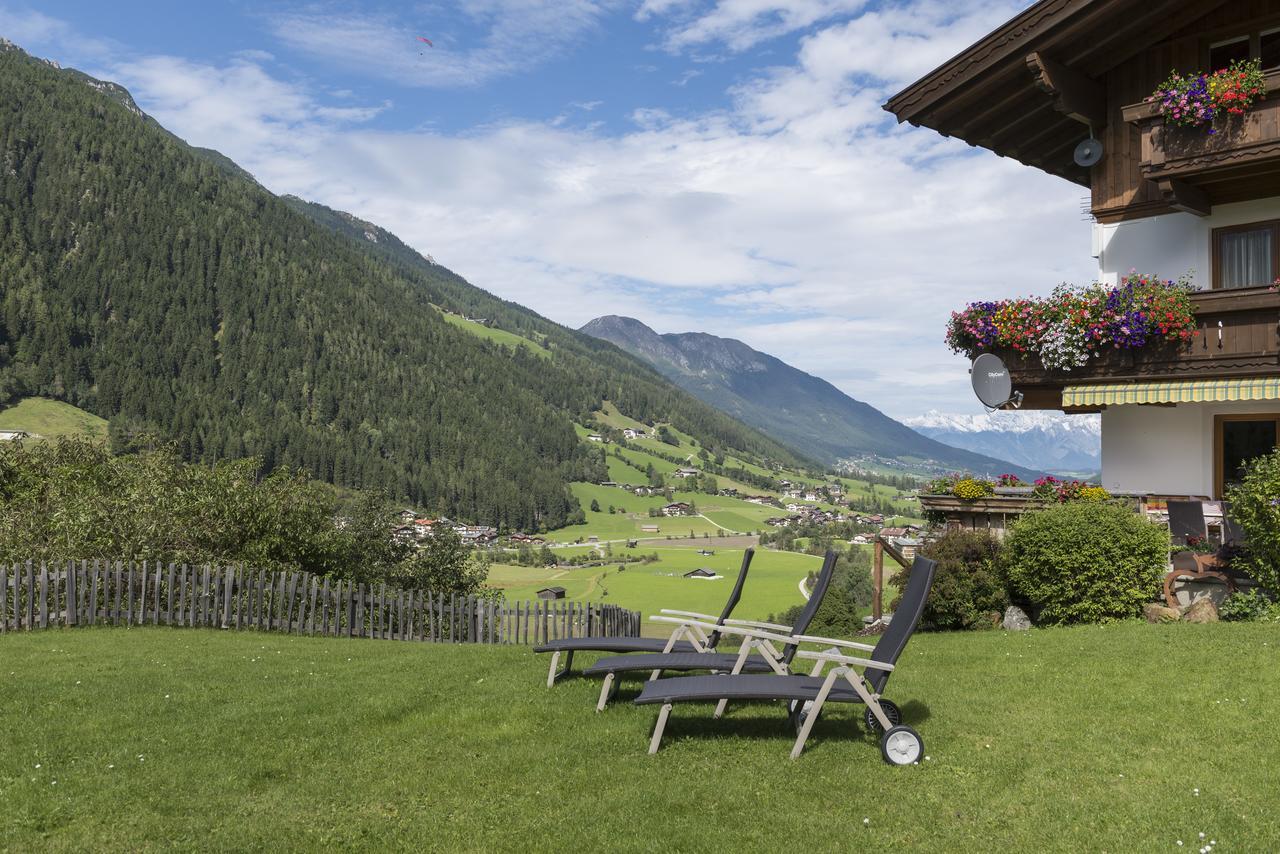 Haus Fernblick Hotel Neustift im Stubaital Exterior photo